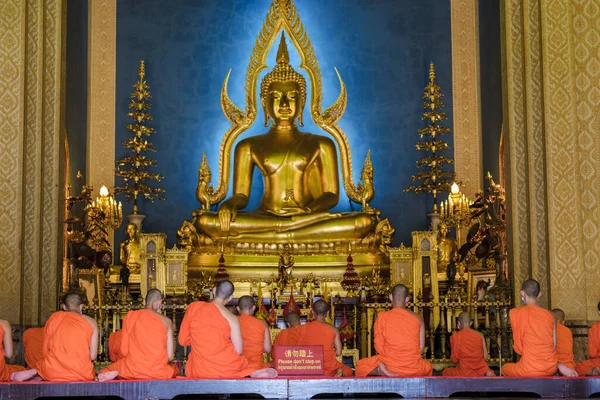 Wat Benchamabophit Templo Bangkok Tailândia Templo Mármore Bangkok Meditação Monge — Fotografia de Stock