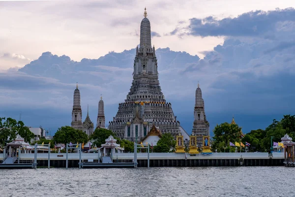 Wat Arun Temple Bangkok Thailand Temple Dawn Buddhist Temple Alongside — Φωτογραφία Αρχείου