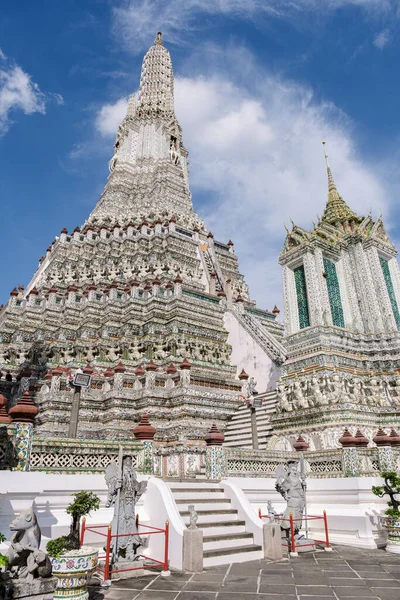 Wat Arun Temple Bangkok Thailand Temple Dawn Buddhist Temple Alongside — Stock Photo, Image