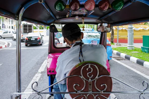 Bangkok Thailand Tuk Tuk Driver Taxi Bangkok Colorful Tuk Tuk — Foto de Stock