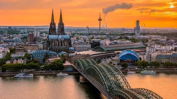 Cologne Koln Germany Sunset Cologne Bridge Cathedral Beautiful Sunset Rhine — стоковое фото