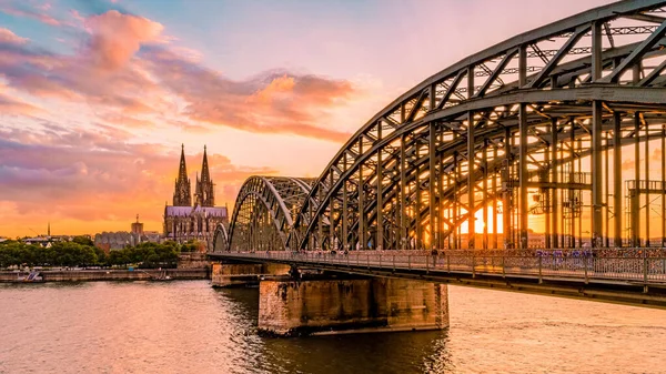 Cologne Koln Germany Sunset Cologne Bridge Cathedral Beautiful Sunset Rhine — Stockfoto