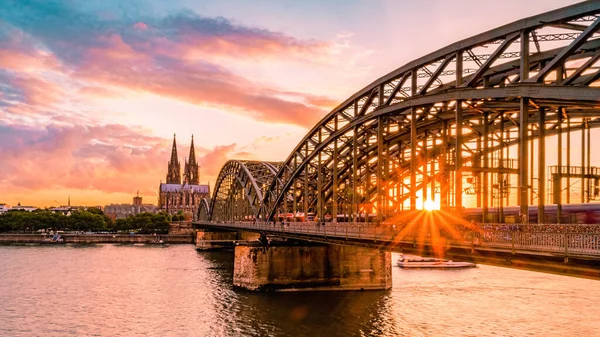 Cologne Koln Germany Sunset Cologne Bridge Cathedral Beautiful Sunset Rhine — Stock fotografie