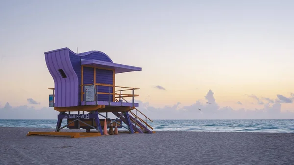 South Beach Miami Florida Beach Hut Lifeguard Hut Sunset Beautiful — Stock Fotó