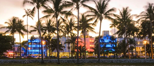Miami Beach Colorful Art Deco District Night Miami Beach Ocean — Photo
