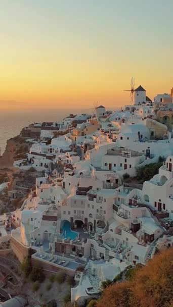 Sunset Oia Santorini Greece Summer Whitewashed Building Church Sunset Greece — Vídeos de Stock