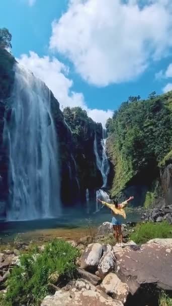 Women Hands Lisbon Falls South Africa Lisbon Falls Highest Waterfall — Vídeos de Stock