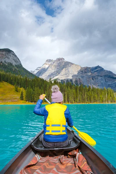 Emerald Lake Yoho National Park Canada British Colombia Beautiful Lake — Foto de Stock