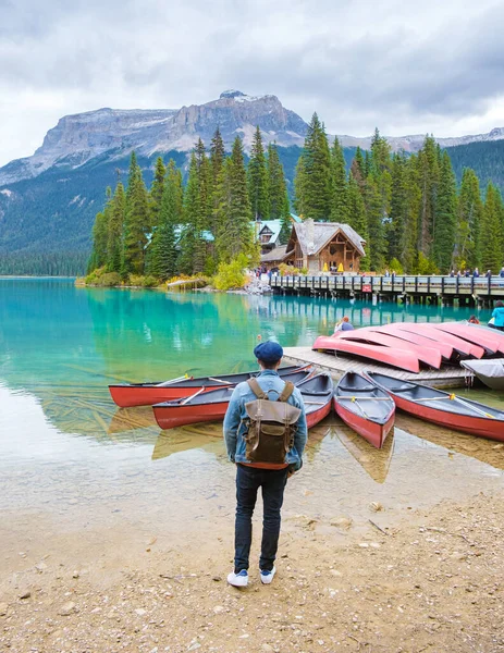 Emerald Lake Yoho National Park Canada British Colombia Beautiful Lake — ストック写真