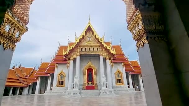 Wat Benchamabophit Temple Bangkok Thailand Marble Temple Bangkok Thailand — Stok video
