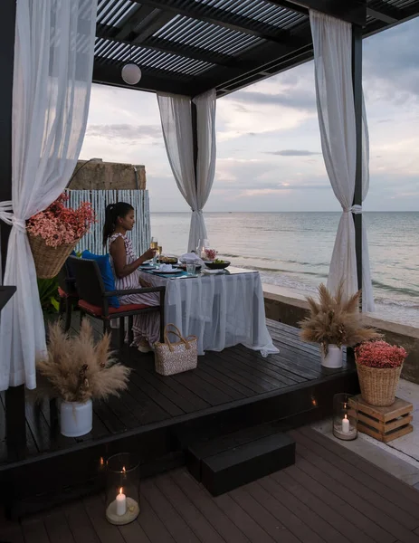 Cena Luz Las Velas Playa Tailandia Cena Romántica Playa —  Fotos de Stock