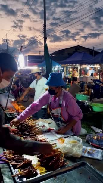 Hua Hin Tailandia Septiembre 2022 Mercado Nocturno Con Comida Tailandia — Vídeo de stock