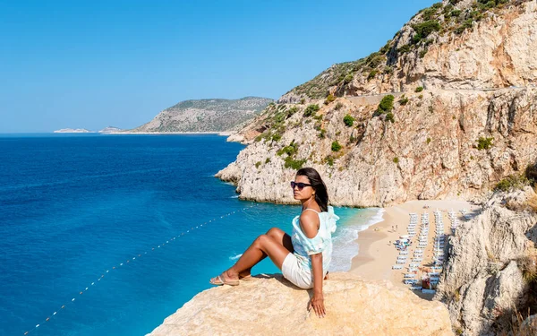 Kaputas Strand Lykien Küste Türkei Kaputas Strand Junge Asiatische Frauen — Stockfoto