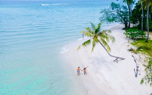 Drone Vista Una Spiaggia Tropicale Con Palme Sull Isola Koh — Foto Stock