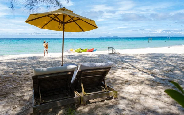 Playa Tropical Con Palmeras Chars Playa Isla Koh Kood Tailandia — Foto de Stock