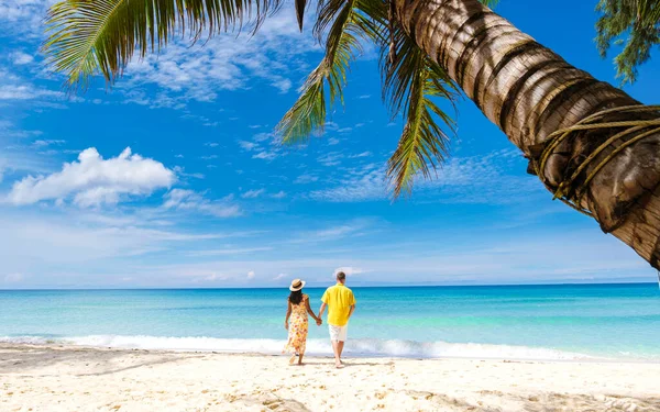 Tropical Island Koh Kood Oder Koh Kut Thailand Männer Und — Stockfoto