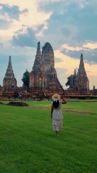 Ayutthaya Tayland Ayutthaya Tayland Ayutthaya Tayland Gün Batımında Şapka Turisti — Stok video