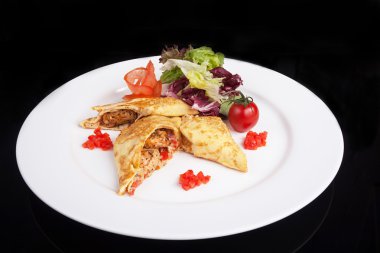 rulo tavuk ve sebze ile