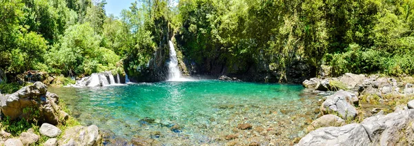 滝レユニオン島瀑布留尼汪岛 ロイヤリティフリーのストック写真