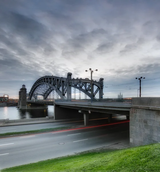 El Puente de Pedro el Grande en San Petersburgo —  Fotos de Stock