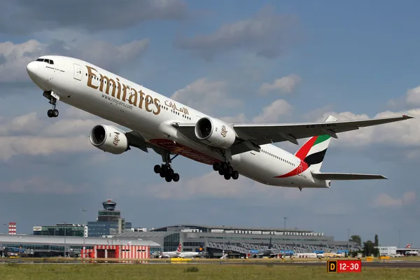 Emirates Airlines — Stok Foto
