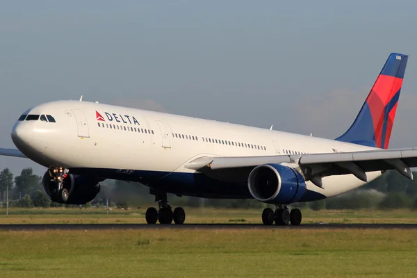 Líneas aéreas Delta — Foto de Stock