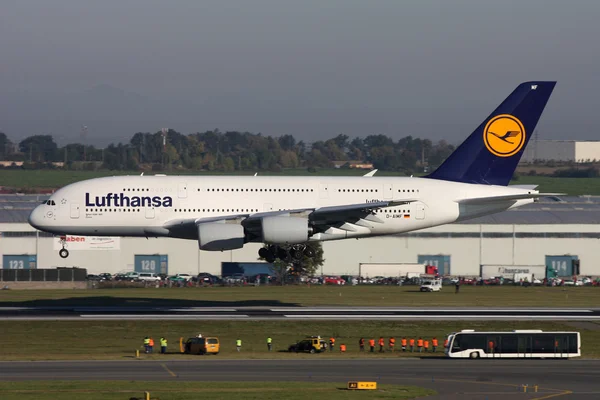Lufthansa — стокове фото