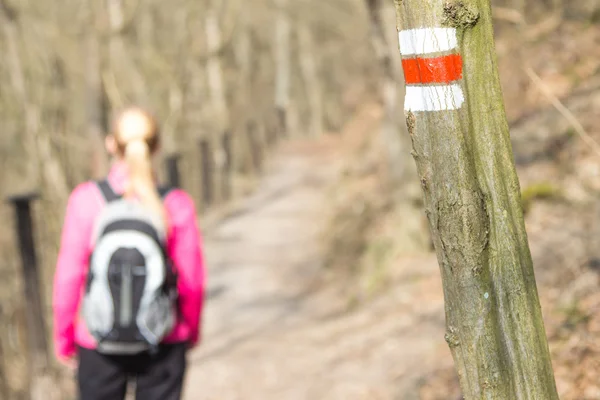 Roter Wanderweg — Stockfoto