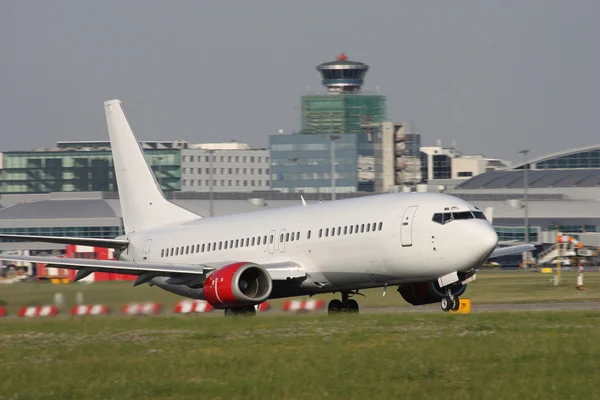 Flugzeug hebt ab — Stockfoto