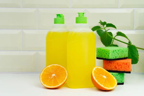 Detergente Para Platos Con Menta Naranja Aroma Luminoso Concepto Lavado — Foto de Stock