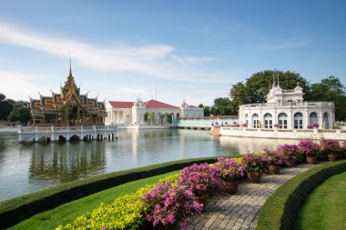 AYUTTHAYA, THAILAND- Kasım 27, 2021: Antik Çakı Ağrısı Kraliyet Sarayı, Ayutthaya Tayland
