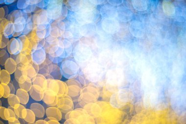 Güzel Bokeh 'i bulanıklaştır ve Chrisymas kartını süslemek için odak arkaplanından çık