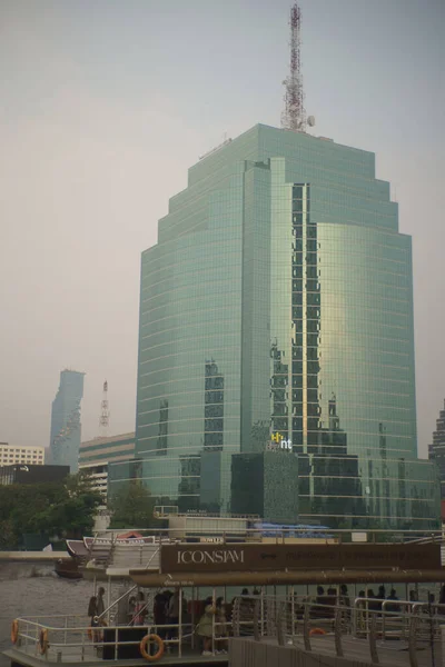 Bangkok Thailand May 2022 Kat Tower Foran Icon Siam Bangkok – stockfoto