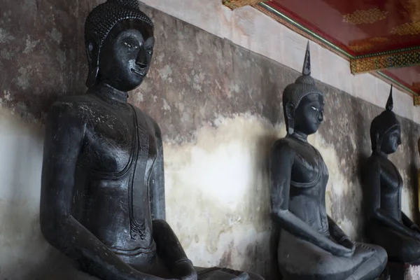 Black Buddha Wat Suthat Thep Wararam Buddhist Temple Bangkok Thailand — Stock Photo, Image