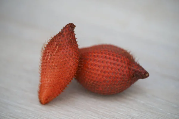 Fresh Tropical Fruit Salak Snake Fruit — Stock Photo, Image