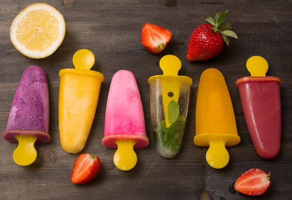 Colorful frozen suckers or lollies. — Stock Photo, Image