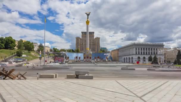 Road Traffic Khreshchatyk Street Sunny Day Kyiv Ukraine Time Lapse — Stockvideo