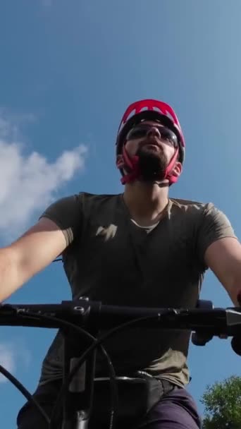 Young Man Protective Helmet Ride Bicycle Sunny Summer Day Low — Vídeo de Stock