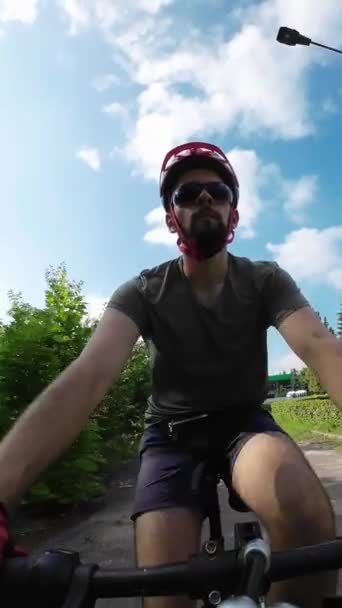 Young Man Protective Helmet Sunglases Ride Bicycle Summer Sunny Day — Stock video