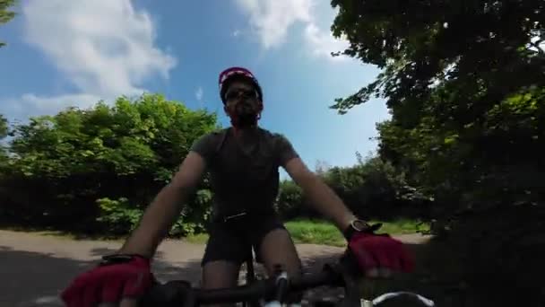 Young Man Protective Helmet Sunglases Ride Bicycle Summer Sunny Day — Video Stock