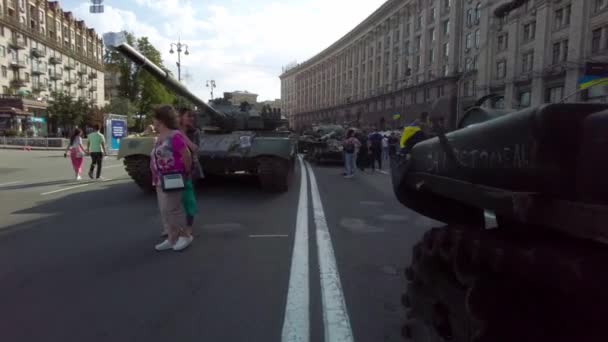 Kyiv Ukraine August 2022 Russian Tanks Russian Military Equipment Displayed — Stock Video