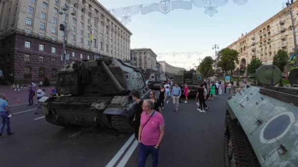 Kyiv Ukraine August 2022 Parade Russian Military Equipment Destroyed Ukraine — Wideo stockowe