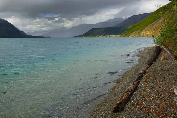 Muncho Lake Provincial Park Northern Rockies Alaska Highway British Columbia — Stock Photo, Image