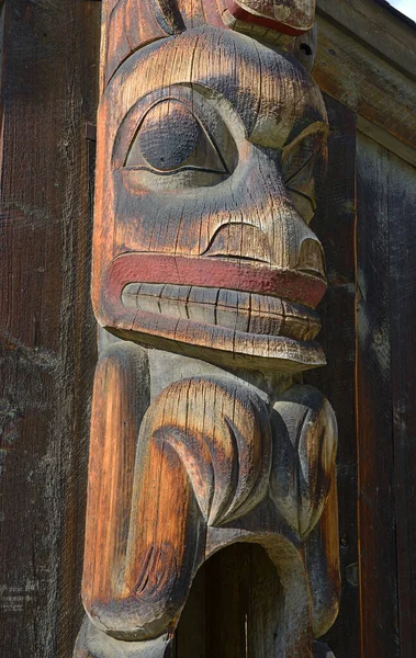 Detail Van Totempalen Van Het Eerste Volk Nabij Hazelton Brits — Stockfoto