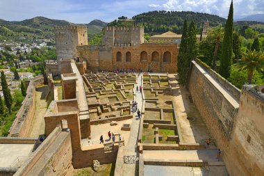Alhambra Duvarları, Granada, İspanya - Unesco Dünya Mirası Alanı
