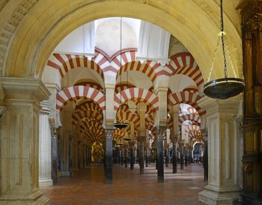 Cordoba Büyük Camii veya Cordoba Katedrali - UNESCO Dünya Mirası Bölgesi, İspanya