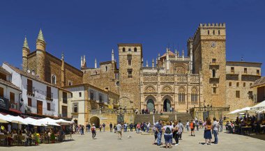 Santa Maria de Guadalupe Kraliyet Manastırı, Caceres ili, Extremadura, İspanya - UNESCO Dünya Mirası Bölgesi.