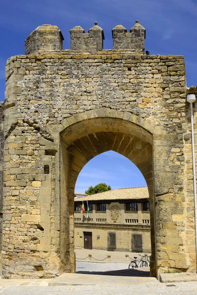 Villalar Arch Och Jaen Gate Baeza Renässansstaden Provinsen Jaen Världsarv — Stockfoto