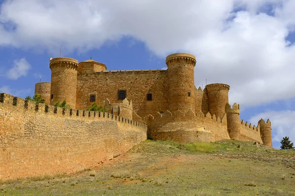 Eine Gotische Mudejar Burg Von Belmonte Mancha Provinz Cuenca Spanien — Stockfoto