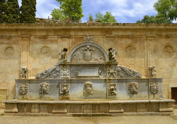 Alhambra Fontein Pilar Carlos Gelegen Naast Puerta Justicia Samenstelling Symboliseert — Stockfoto